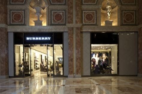 las vegas burberry outlet|burberry store las vegas.